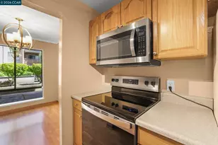 330 Civic Dr, Walnut Creek, CA 94596 - Photo 17