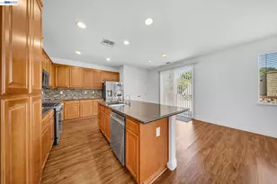 2536 Tampico Dr, Bay Point, CA 94565 - Photo 9