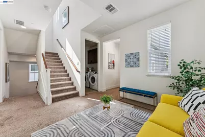 415 Dewitt Ln, Alameda, CA 94501 - Photo 19