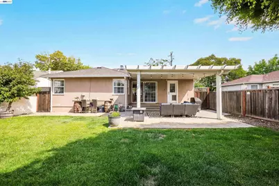 826 Hacienda Ave, San Lorenzo, CA 94580 - Photo 33