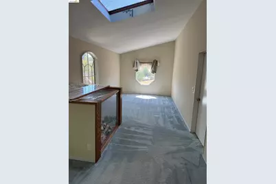6440 Sunnymere, Oakland, CA 94605 - Photo 7