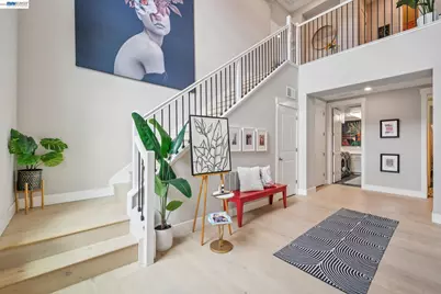 6767 Skyview Drive, Oakland, CA 94605 - Photo 41