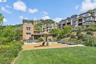 6767 Skyview Dr, Oakland, CA 94605 - Photo 59