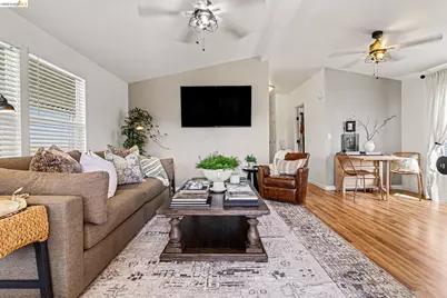 112 A St, Concord, CA 94520 - Photo 7