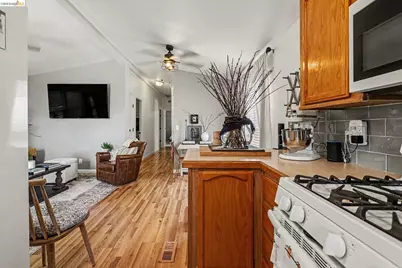 112 A St, Concord, CA 94520 - Photo 13