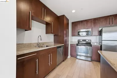 1375 Lick Ave #APT 1026, San Jose, CA 95110 - Photo 9