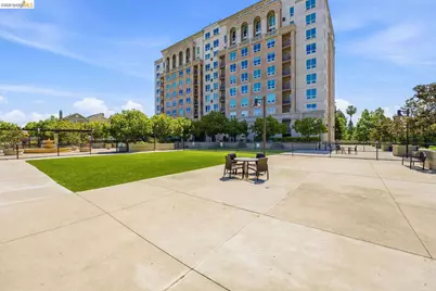 1375 Lick Ave #APT 1026, San Jose, CA 95110 - Photo 23
