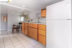 852 46th St, Oakland, CA 94608 - Photo 29