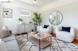 852 46th St, Oakland, CA 94608 - Photo 7