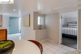 852 46th St, Oakland, CA 94608 - Photo 31