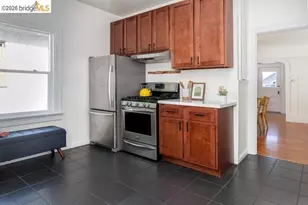 852 46th St, Oakland, CA 94608 - Photo 25