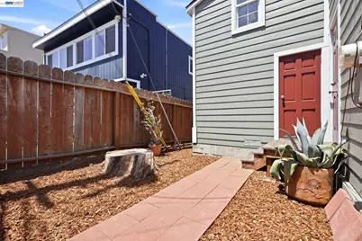 30 Niantic Ave, San Francisco, CA 94132 - Photo 35