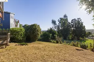 7843 Outlook Ave, Oakland, CA 94605 - Photo 33