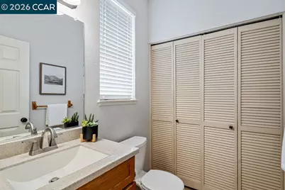 208 Commodore Dr, Richmond, CA 94804 - Photo 17