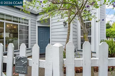 208 Commodore Dr, Richmond, CA 94804 - Photo 35