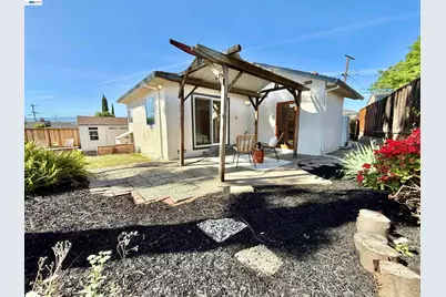 330 Scott St, Livermore, CA 94551 - Photo 61