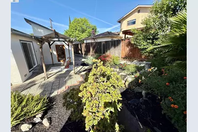 330 Scott St, Livermore, CA 94551 - Photo 63