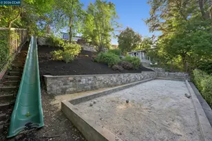 145 Danefield Pl, Moraga, CA 94556 - Photo 41