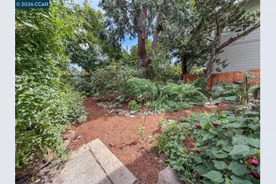 3754 Enos Ave, Oakland, CA 94619 - Photo 23