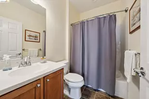 2101 Jetty Dr, Richmond, CA 94804 - Photo 27