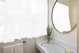 1545 Josephine St, Berkeley, CA 94703 - Photo 19