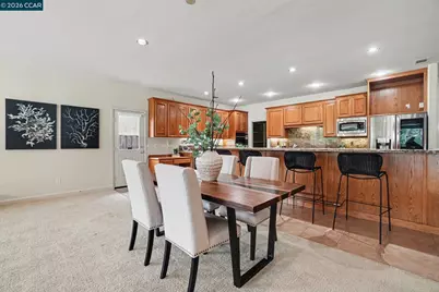 5666 Oakmont Ct, Discovery Bay, CA 94505 - Photo 13
