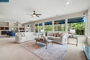 5666 Oakmont Ct, Discovery Bay, CA 94505 - Photo 9