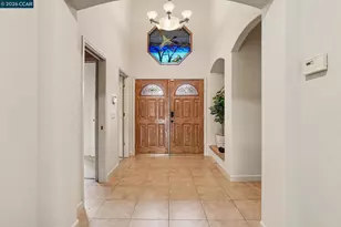 5666 Oakmont Ct, Discovery Bay, CA 94505 - Photo 5