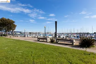 154 Marina Lakes Dr, Richmond, CA 94804 - Photo 51