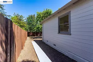1210 Kendall Ct, Walnut Creek, CA 94595 - Photo 49