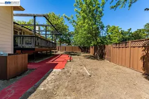 1210 Kendall Ct, Walnut Creek, CA 94595 - Photo 51