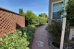1291 Sussex Way, Hayward, CA 94544 - Photo 37