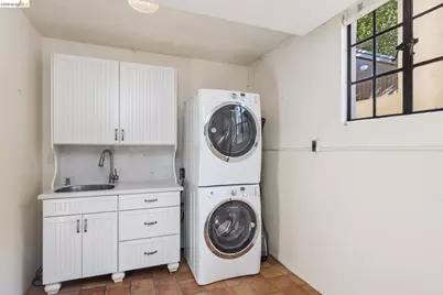 17 Roble Ct, Berkeley, CA 94705 - Photo 47