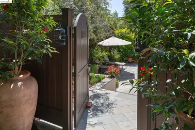 17 Roble Ct, Berkeley, CA 94705 - Photo 53