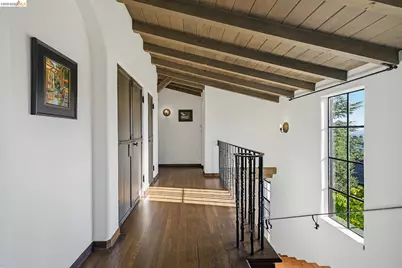 17 Roble Ct, Berkeley, CA 94705 - Photo 29