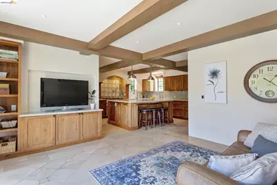 17 Roble Ct, Berkeley, CA 94705 - Photo 25