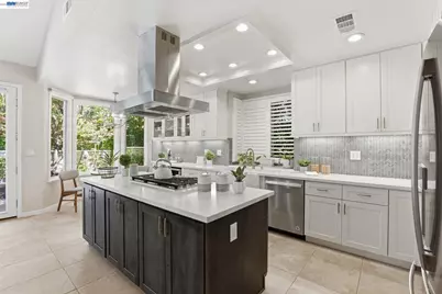 7961 Kemper Ct, Pleasanton, CA 94588 - Photo 13