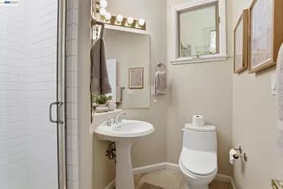 7961 Kemper Ct, Pleasanton, CA 94588 - Photo 25