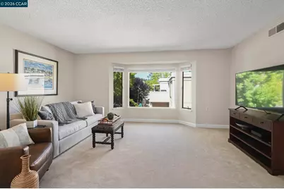 1225 Singingwood Ct #1, Walnut Creek, CA 94595 - Photo 3