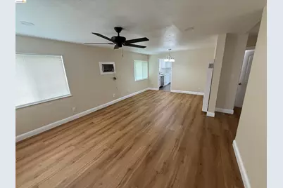 2353 Robindale Ave, Stockton, CA 95205 - Photo 5