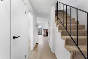 10401 Shaw St, Oakland, CA 94605 - Photo 7