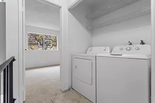 10401 Shaw St, Oakland, CA 94605 - Photo 27