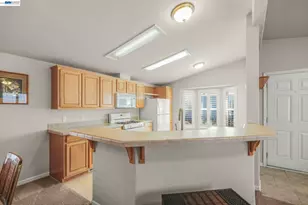3263 Vineyard Ave, Pleasanton, CA 94566 - Photo 11