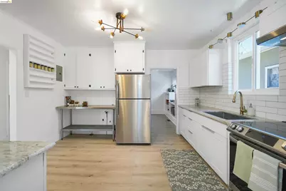 1816 39th Ave, Oakland, CA 94601 - Photo 17
