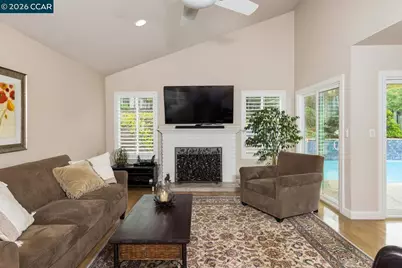 1225 Worchester Ct, Walnut Creek, CA 94596 - Photo 13