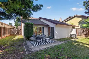 1040 Village Oaks, Martinez, CA 94553 - Photo 29
