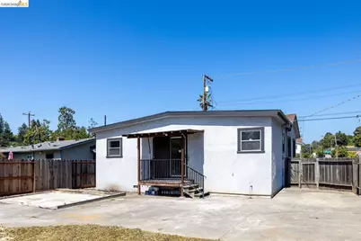 3986 Delmont Ave, Oakland, CA 94605 - Photo 35