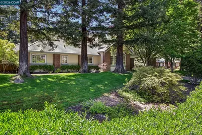 31 Tierra Verde Ct, Walnut Creek, CA 94598 - Photo 7