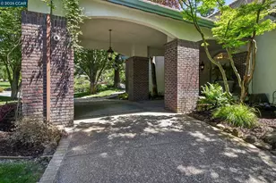 31 Tierra Verde Ct, Walnut Creek, CA 94598 - Photo 5