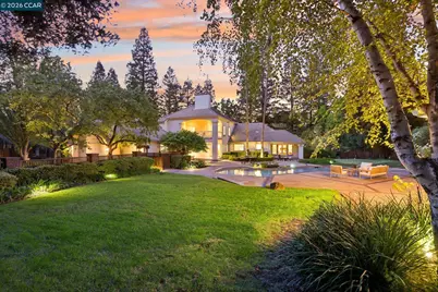 31 Tierra Verde Ct, Walnut Creek, CA 94598 - Photo 1